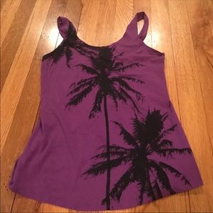 Palm tree tank 🌴😍